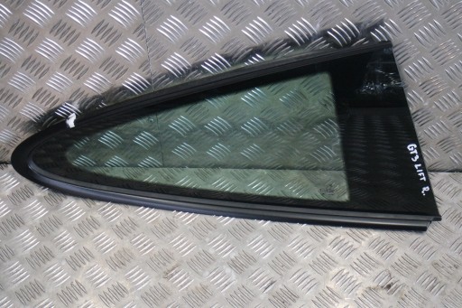 99154311201 - ПРАВЕ ВІКОННЕ СКЛО PORSCHE 991 18R