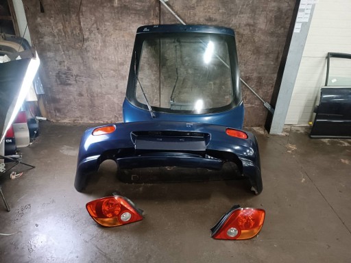 complete rear part HYUNDAI COUPE TIBURON II trunk door boot ZDERAK lights