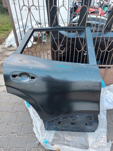 821006554R - Правая дверь задняя часть renault kadjar