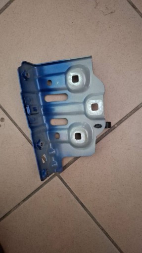 Support plaque Aile Avant Bouche buse Droit Renault Austral 631220027R