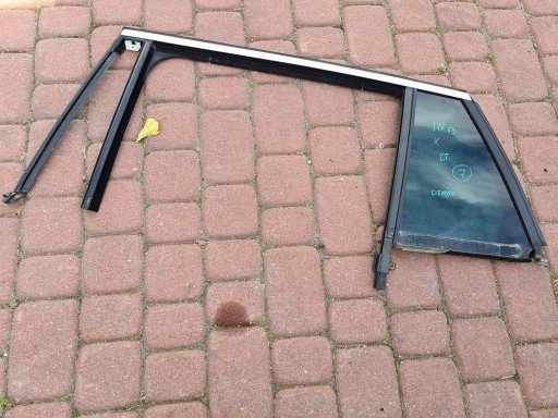 ABLAK far hátso kombi ciemna Opel Insignia B 2017r