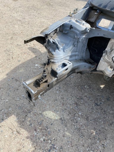 VW PASSAT B8 Längsträger FARTUCH Muffe rechts vorne LA7W