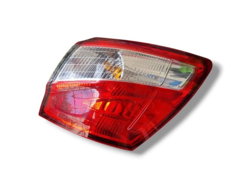 Feux phare Arrière Droit Bouche buse Nissan Qashqai J10 facelift J10 2012 B26550BR00B
