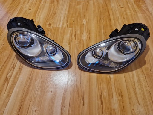 IDEALNA LAMPA PRZÓD PORSCHE BOXSTER CAYMAN 987 LIFT BI-XENON DYNAMIC 09-12