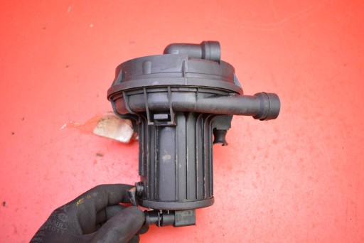 pump air WTORNEGO 06A959253B AUDI A3 8L 1.6 8V 101 KM 00-03