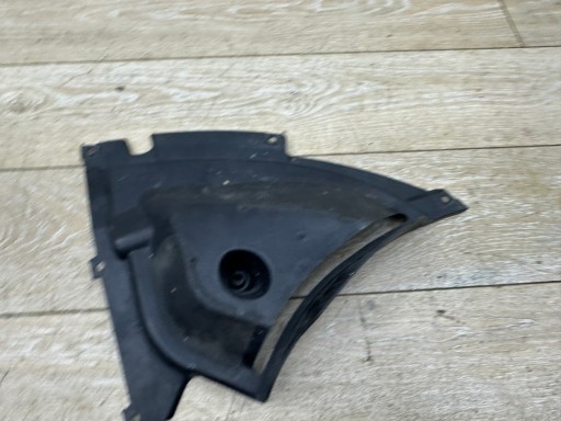 mudguard left BMW 1 F20 F21 2 F22 F23 7241847