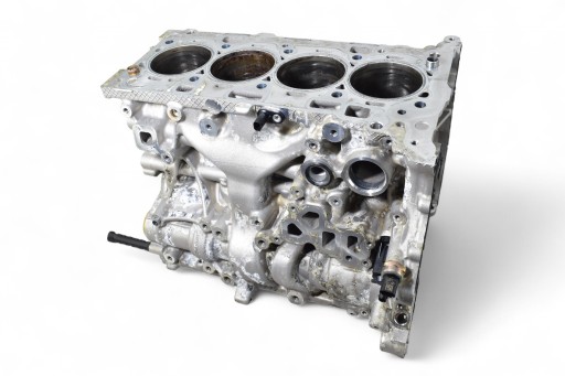 Blok of the engine BMW G20 G30 2.0i B48B20B 8669099