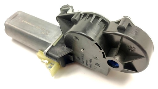 МОТОР РЕГУЛИРОВКИ СИДЕНЬЯ SKODA SUPERB 3B 3B0959762T