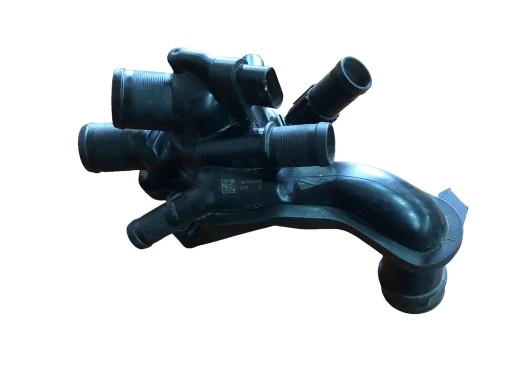 MERCEDES W906 корпус термостата V758887580