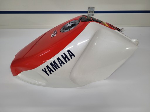 NakładkazbiornikaaFZR500 - Yamaha FZR 500 Кришка бака