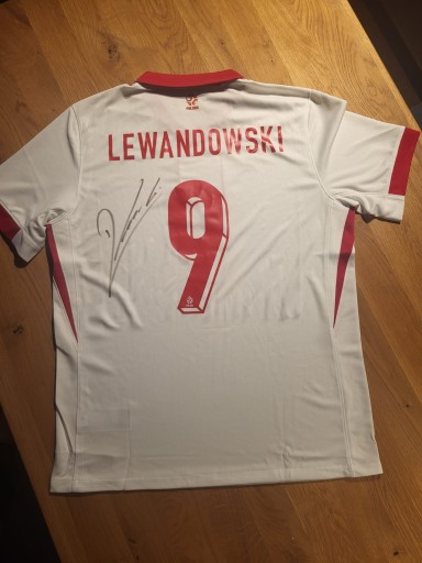 Koszulka Reprezentacji Polski Nike 2024 z autografem Roberta Lewandowskiego