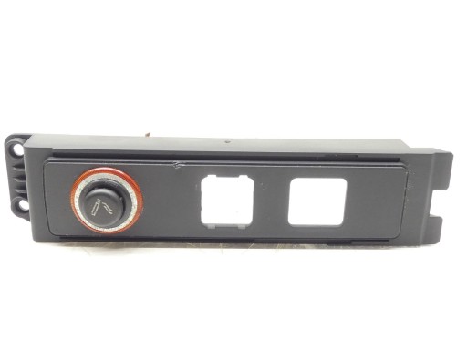 PANEL adapter ZAPALNICZKI ZAPALNICZKA TUNELU SEAT EXEO 3R0863284