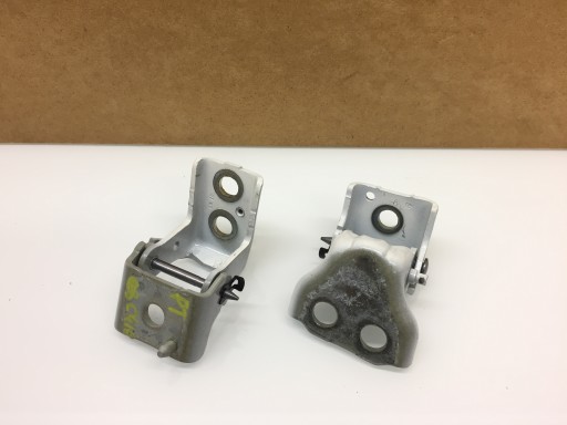 CITROEN C4 III петля дверные петли задняя правая