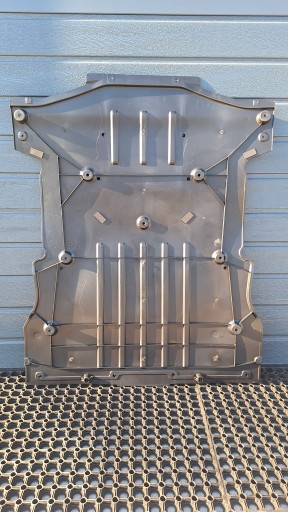 1EA825236C - Seat born skoda enyaq audi e tron id.3 крышка двигателя