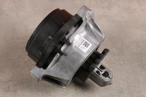 BMW G15 G20 G21 G30 G31 X3 G01 B58 B58C B58D engine mount right 6860472