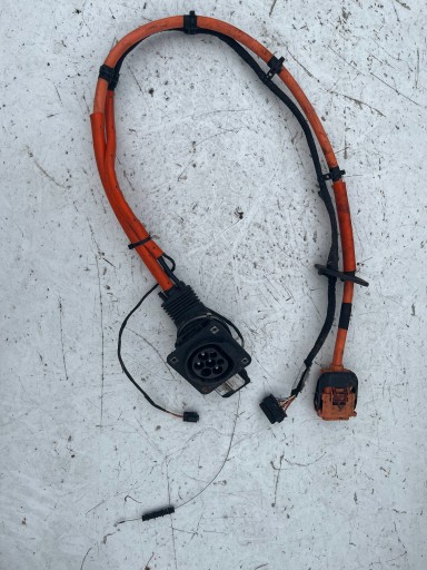 261563 - Разъем для зарядки MERCEDES W213 A0003414800