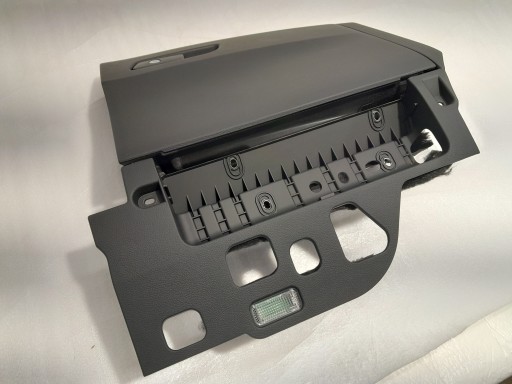AUDI A4 B9 LIFT Handschuhfach des Beifahrers VALET 8W1880302C