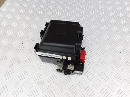 LX6T-14D068-ECE - Блок запобіжників ford kuga mk3