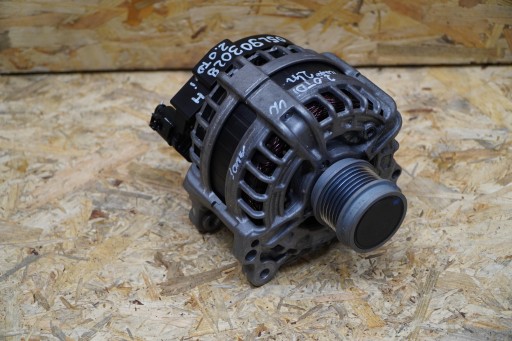 Генератор в комплекті 05l903028h 14v 140a audi a3 8y 24r 1200km оригінал 24-