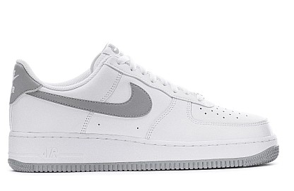 Buty M skie Nike Air Force 1 FJ4146 100 R. 43 15238840768 Allegro.pl