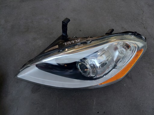 light front left front XENON left EUROPA VOLVO XC60 and