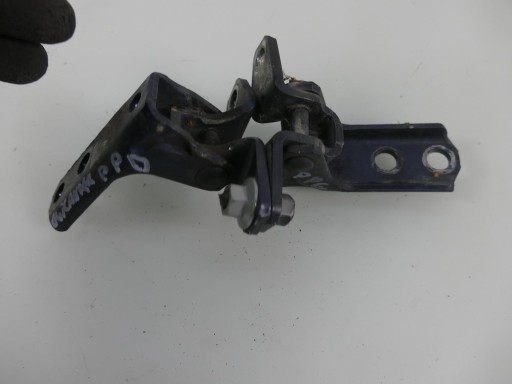 MITSUBISHI OUTLANDER II hinges door hinge right front 37E