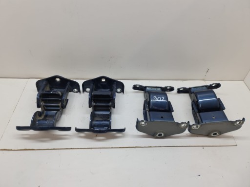 904006707R, 904108626R - ПЕТЛЯ ЗАДНІХ ДВЕРЕЙ TRAFIC III VIVARO B