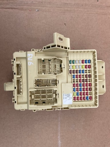 Блок запобіжників kia ev6 bsi 91950-cv101