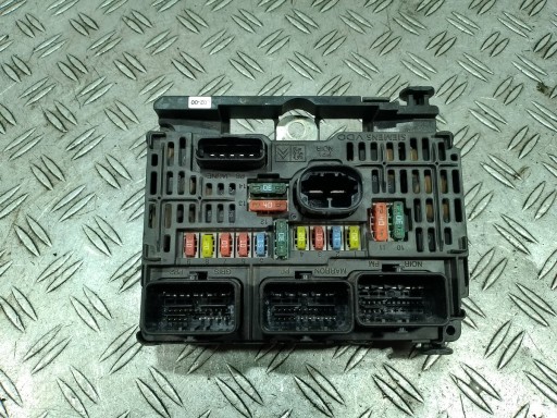 Bsm модуль peugeot 407 9658539280