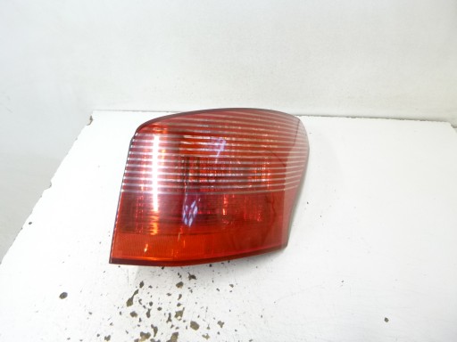 light rear right Peugeot 407 2006r. Kombi