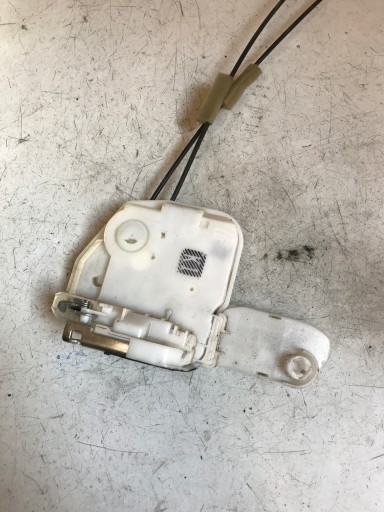 lock door left front 5 PIN PEUGEOT 4008