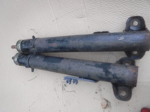 z3 729 - Mercedes w124 передній амортизатор гідро тек перед