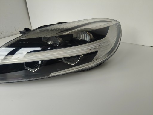 light left REFLEKTOR VOLVO V40 12- FULL LED