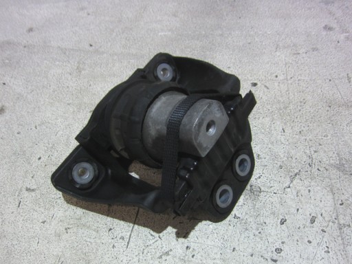 VOLVO XC90 II XC 90 support 2.0 T6 right engine mount 31330588