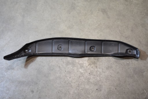 perfect condition cover covering soundproofing of a fender front right BMW G70