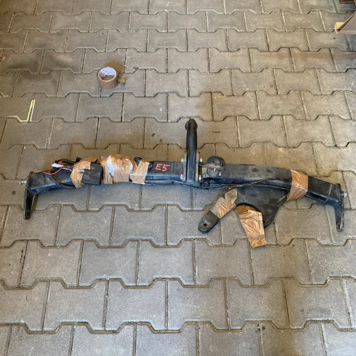 Фаркоп renault espace v 8201428477 10r-036082