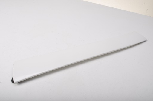 11A5396SP - НАКЛАДКА ВЕТРОВОГО СТЕКЛА MP4 SPIDER, СПРАВА