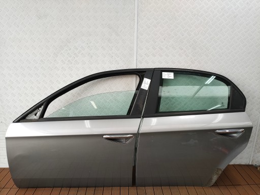 ALFA ROMEO 159 05-11 Berline Portière Avant et Arrière Gauche KOMPLET Couleur C403