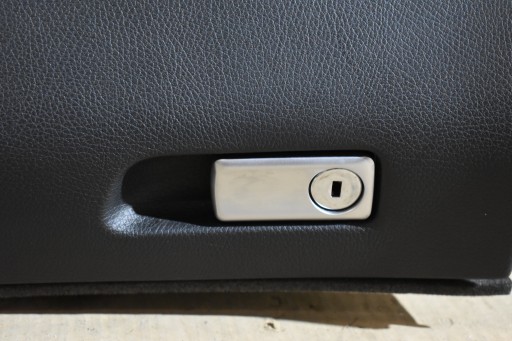 IDEALNY passenger compartment of the passenger MERCEDES W166 1