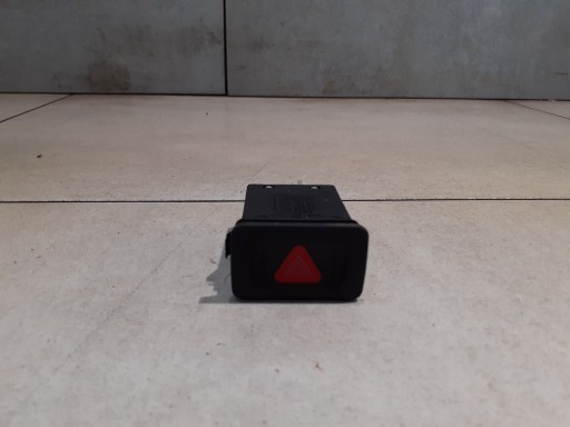 Schalter lichtschalter des warnblickschalters VW GOLF IV 1.4 16V 1J0 953 235 A