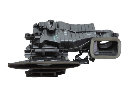 Обогреватель VW PASSAT B6 3C1820003AM