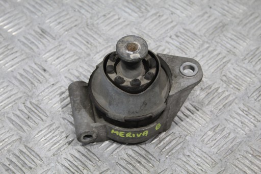holder engine mount OPEL MERIVA B 13347071