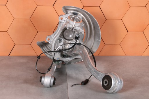 BMW G20 G21 G22 G23 otoč ramene čepu levý levá předek 2WD 6877143