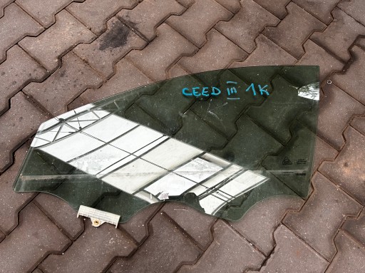 22R - Kia Ceed III 18-стекло передней левой двери