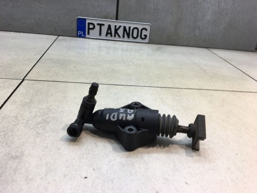 Pompe Embrayage AUDI A3 8L LIFT 1.6 B 1J0721261F