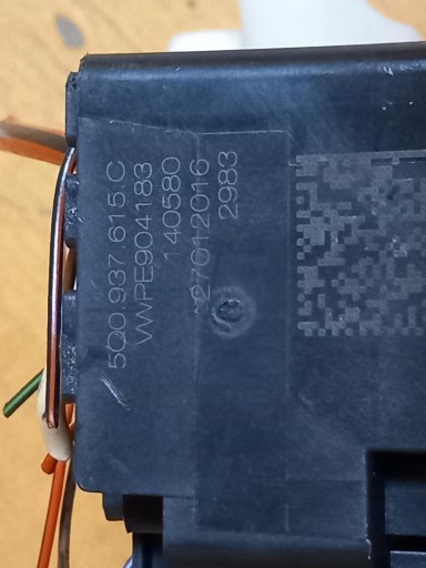 Module fusibles VOLKSWAGEN PASSAT B8 2.0 TDI 5Q0937615C 14-23