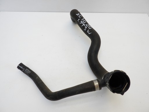 VOLVO XC40 1,5 T 2021 ВОДОПРОВОДНАЯ ТРУБА 32138566