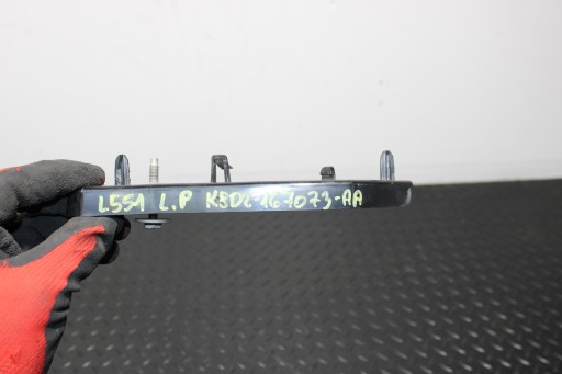 support holder left front LAND ROVER EVOQUE II 2 L551 K8D2-167073-AA