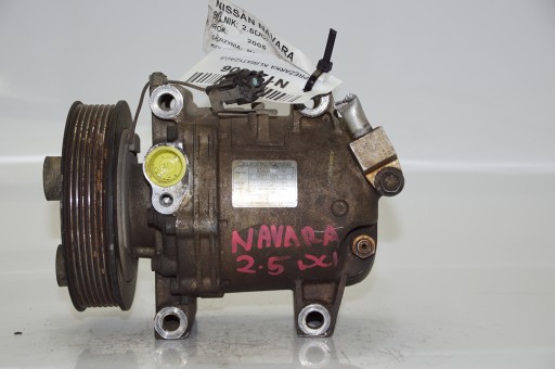 compressor of the air conditioning 92600EB40E NISSAN NAVARA