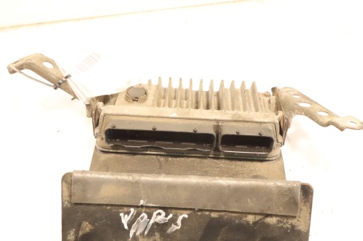 0000 - Комп'ютер двигуна toyota yaris iii 1.3